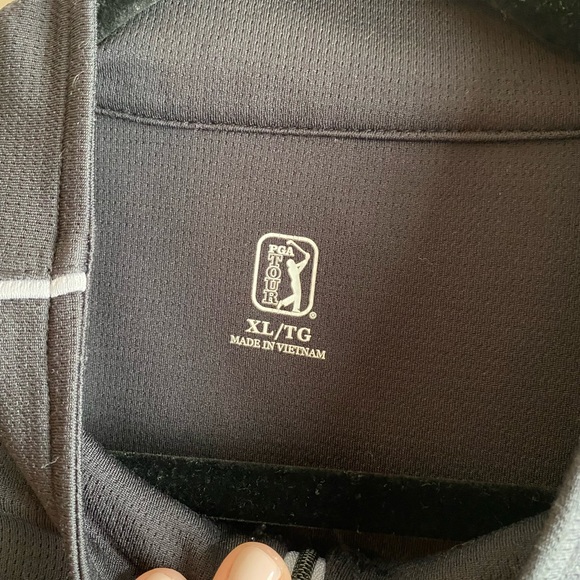 *PGA Tour QuarterZip size XL - Picture 4 of 5
